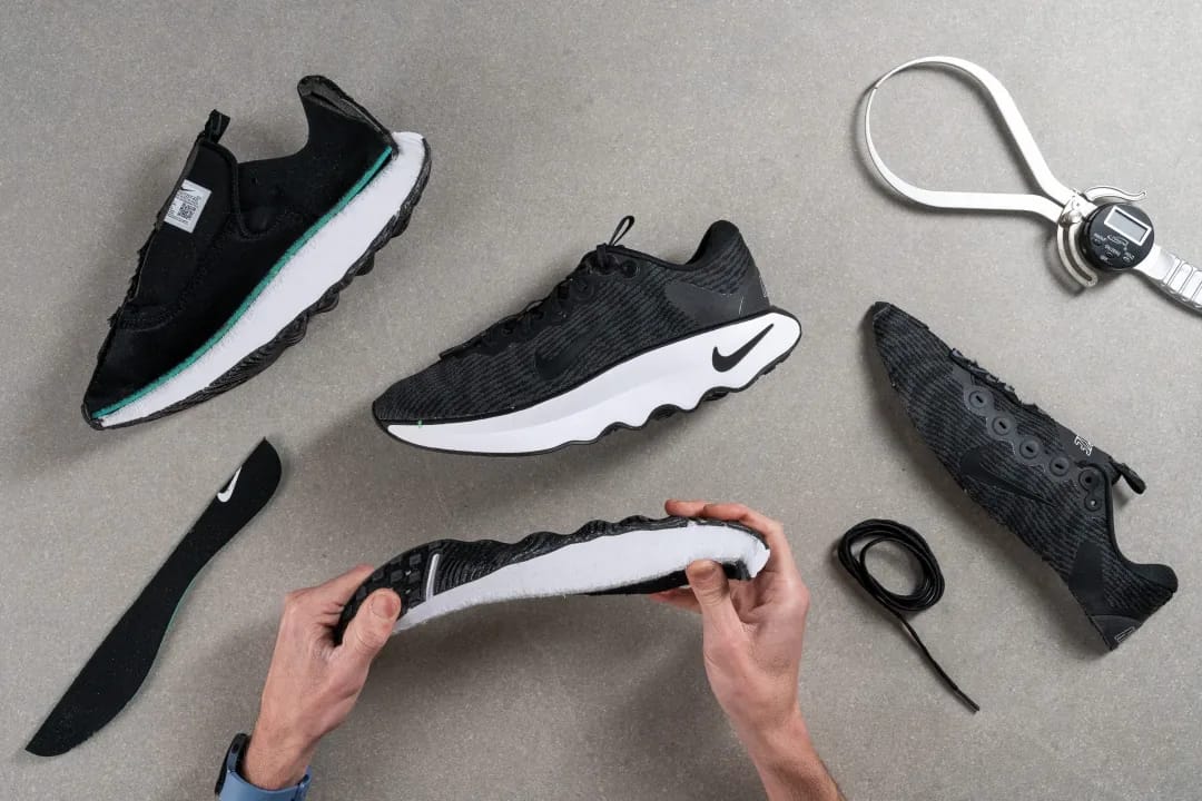 NIKE ZOOM MOTIVA